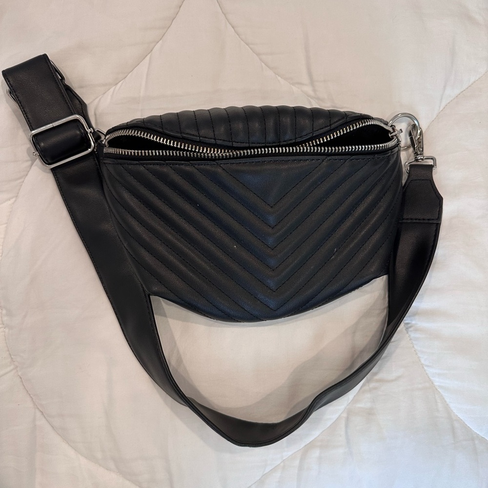Steve Madden Fanny Pack